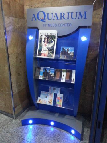 stoikaaquarium2 scaled - AN INFORMATION DESK STANDS